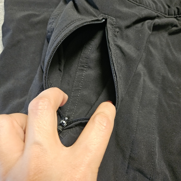 Athleta Chelsea Cargo Lined Pant Size 0 - Picture 9 of 15